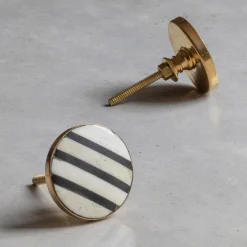 Triple Stripe Resin and Bone Knob