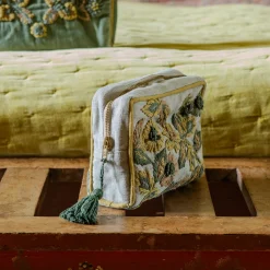 Viola Embroidered Linen Wash Bag