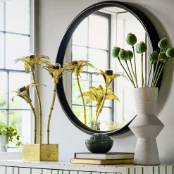 White Cyrus Vase
