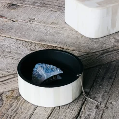 White Daisy Round Bone Box