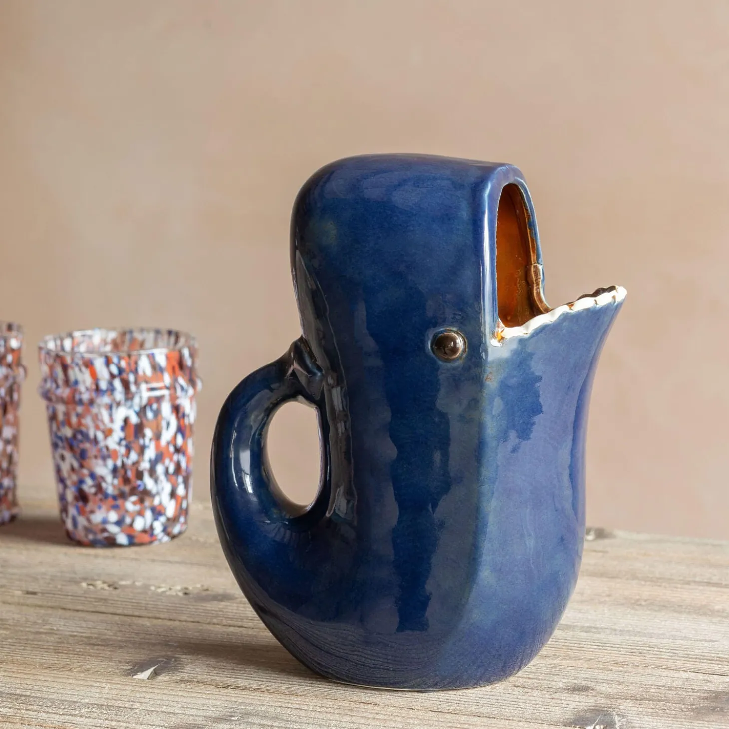Wilbur Whale Jug