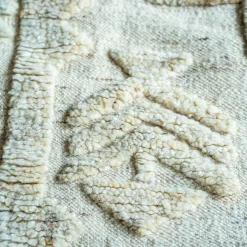 Wren Hand-Knotted Rug
